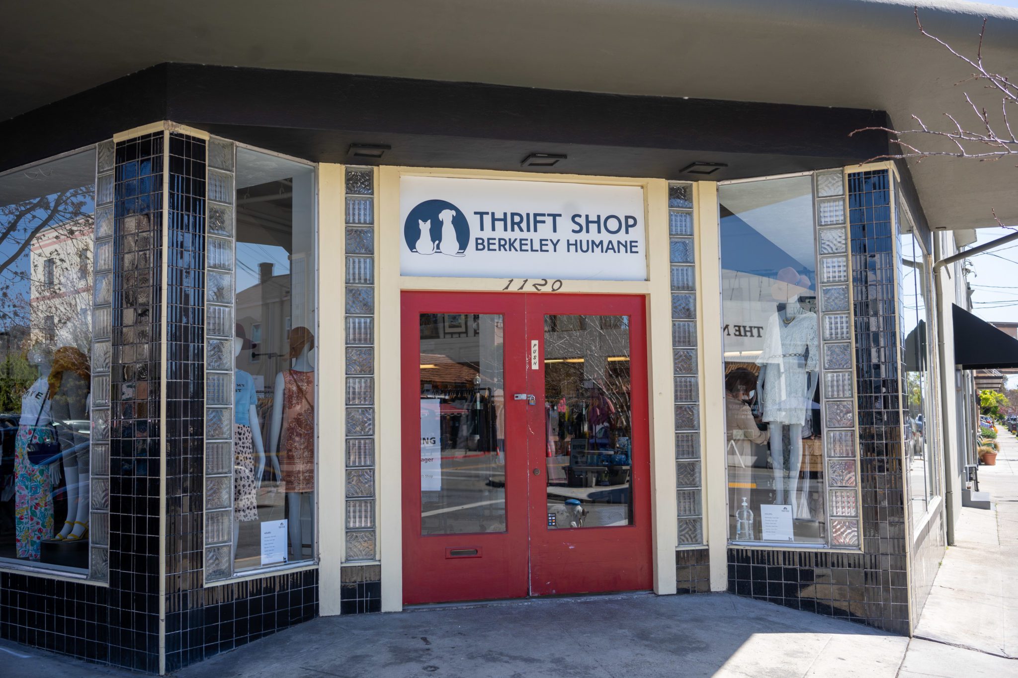image of a thrift shop store front